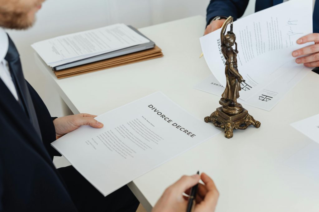 w kancelarii online para sklada wniosek o rozwod w Anglii