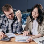 Firma na żonę tylko na papierze a rozwód w UK. Jak wygląda podział majątku